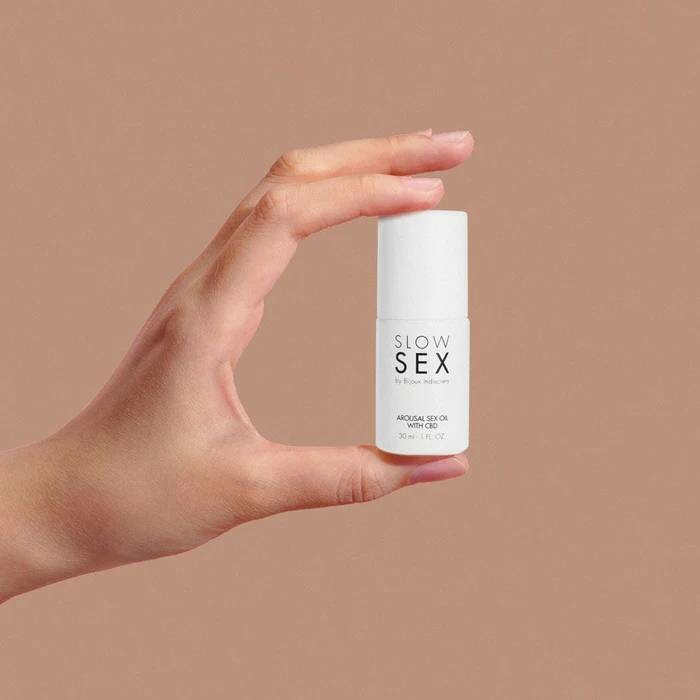Олія для еротичного масажу CBD Slow Sex Bijoux Indiscrets, 30 мл - Зображення 1