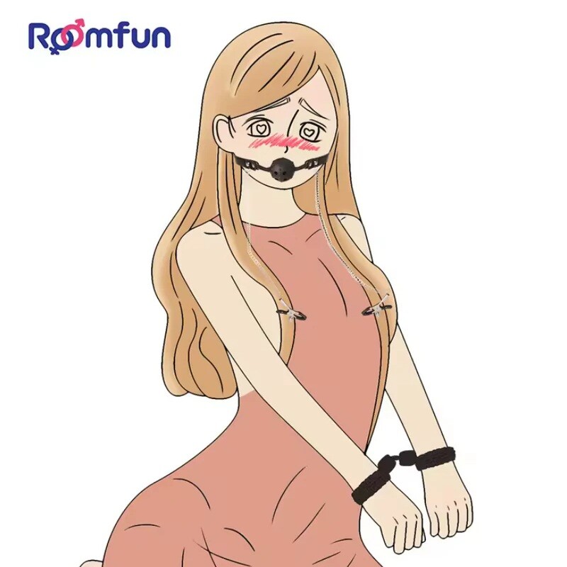 Кляп з чотирма отворами Roomfun із затискачами для сосків, червоний, 4.2 см - Изображение 1