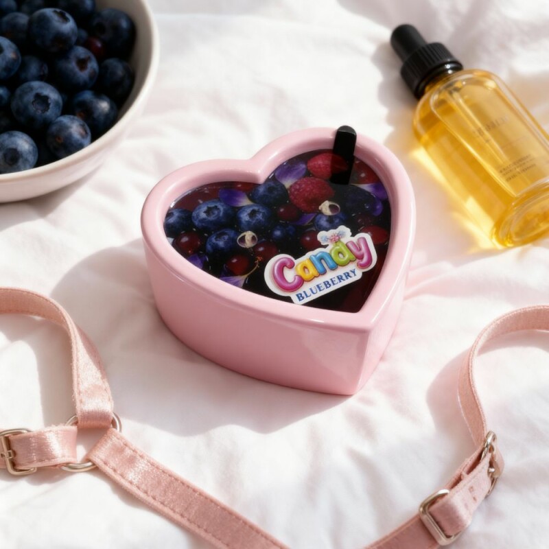 Масажна свічка з ароматом чорниці, 70 мл, Candy Blueberry у формі серця - Изображение 4