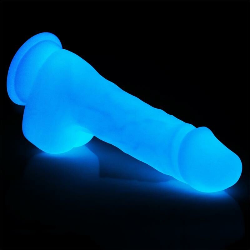 Фалоімітатор реалістичний Lovetoy Lumino Play Dildo світиться в темряві, на присосці, прозорий, 19.3 х 4 см - Изображение 6