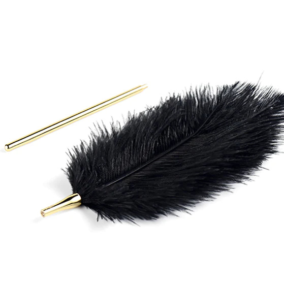 Перо Premium Feather Tickler UPKO з позолоченою ручкою - Изображение 5