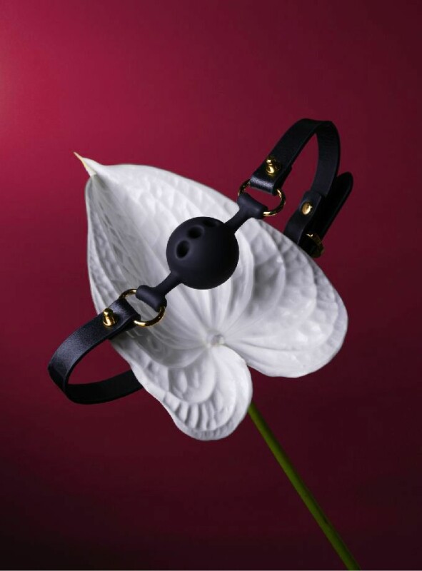 Кляп з силікону та італійської шкіри Breathable Small Ball gag UPKO - Изображение 4