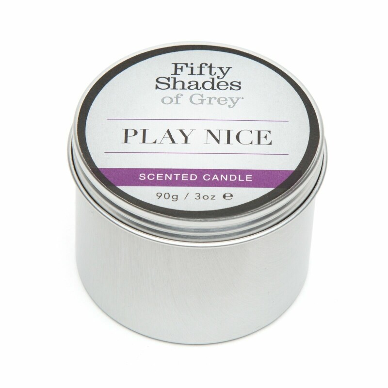 Ароматична свічка Fifty Shades of Gray, 90 г, Play Nice Vanilla Candle з ароматом ванілі - Изображение 1