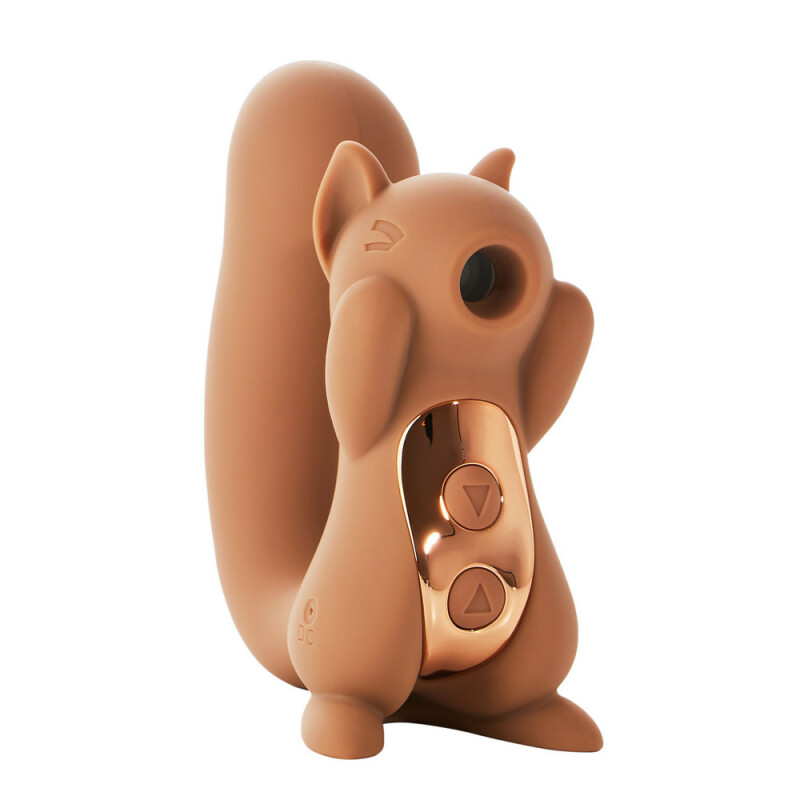 Вакуумний стимулятор клітора Sweet Em Sneaky Squirrel коричневий, з вібрацією, 10.5 х 8.9 см - Изображение 1