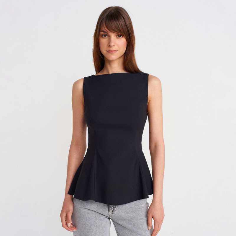Топ жіночий 596439 Чорний