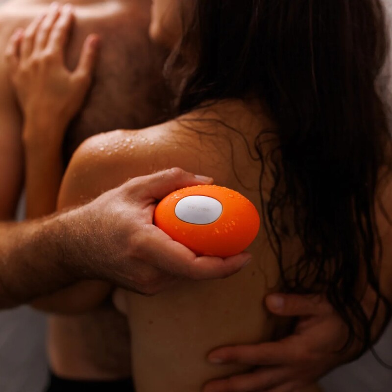 Вібратор для клітора We-Vibe Temp з функцією нагрівання та охолодження, оранжевий, 9.7 см - Зображення 5
