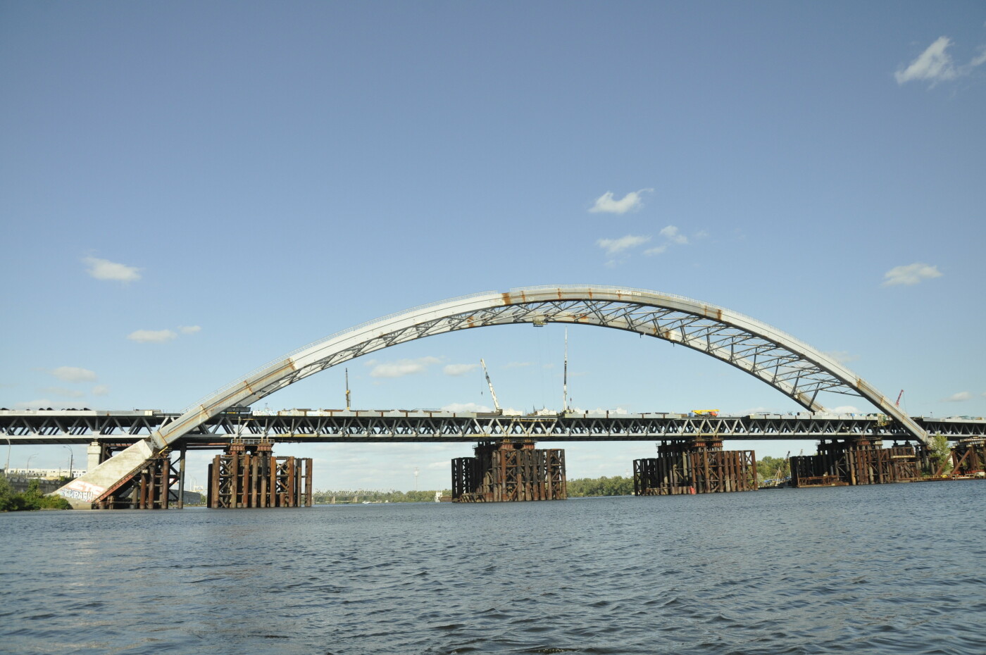 Лучшие мосты Киева, которые стоит увидеть каждому киевлянину своими глазами