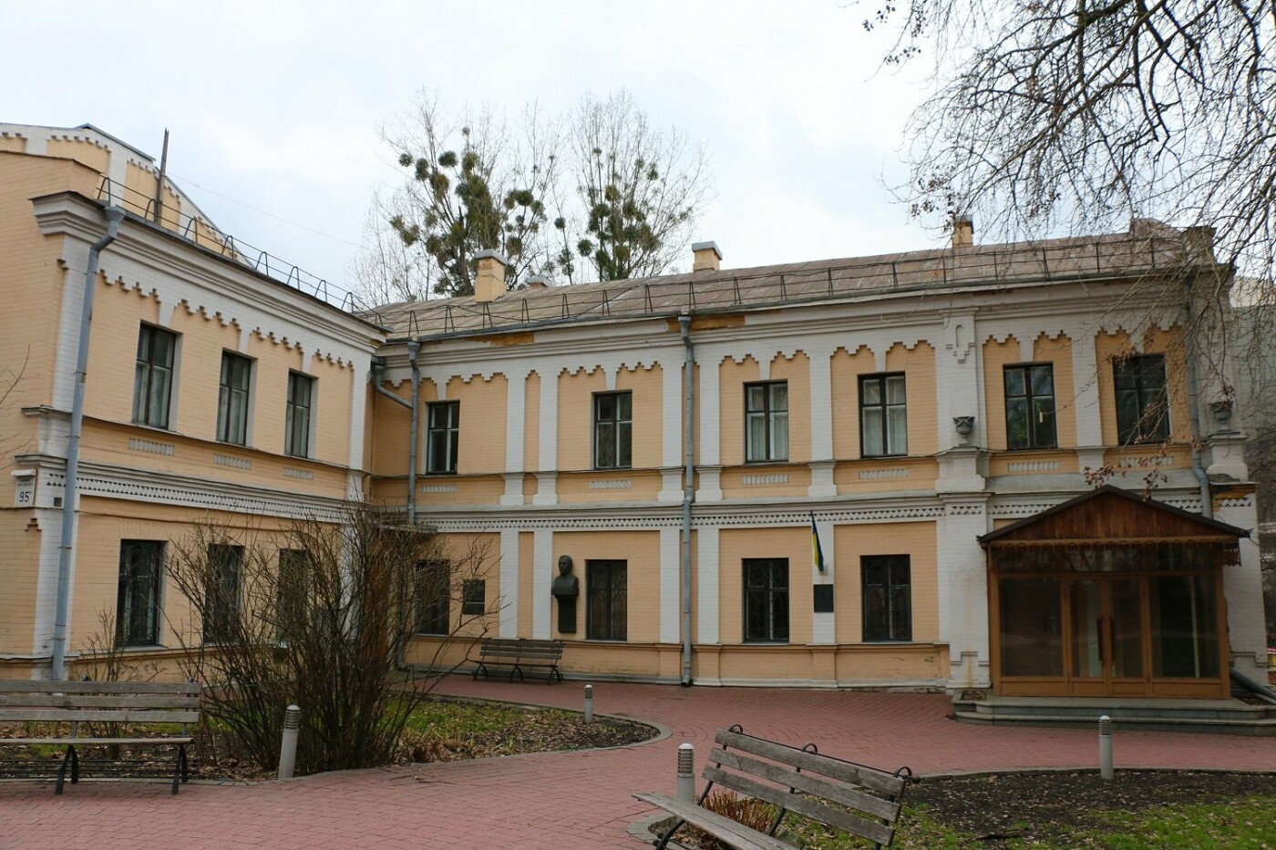 Дома в Киеве, где жили известные люди (ТОП-10)