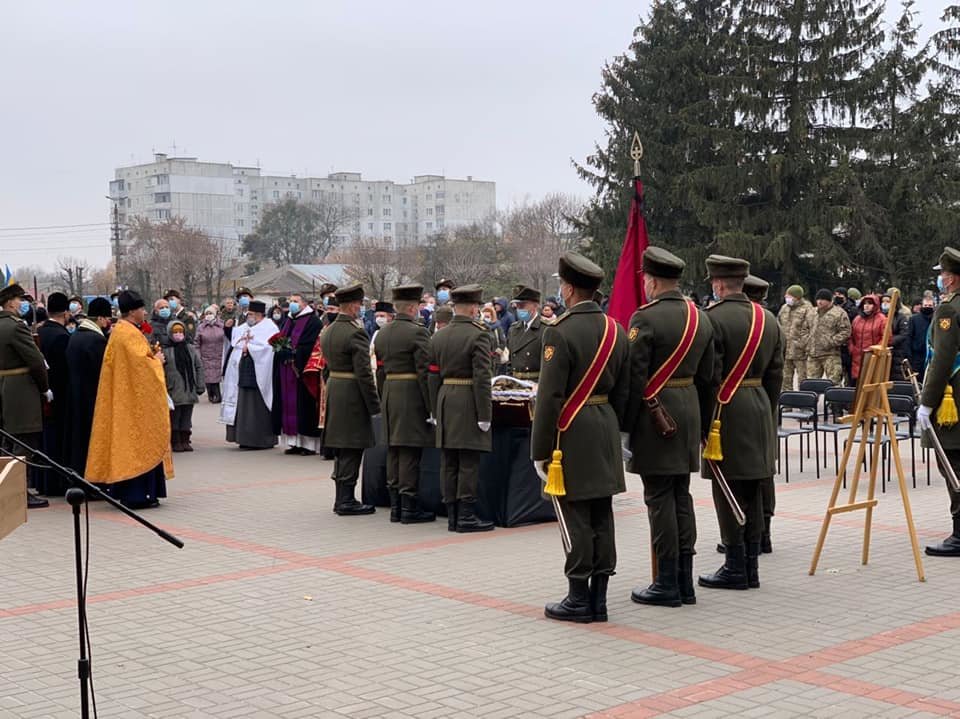 В Фастове попрощались с убиты на Донбассе Вячеславом Минкиным, Фото: 72 ОМБр ім. Чорних Запорожців