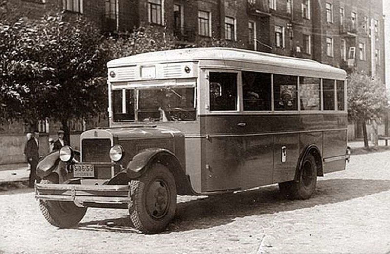 История маршрутки: на чем когда-то ездили пассажиры в Киеве История маршрутки: на чем когда-то ездили пассажиры в Киеве, Фото: dar-web.ru