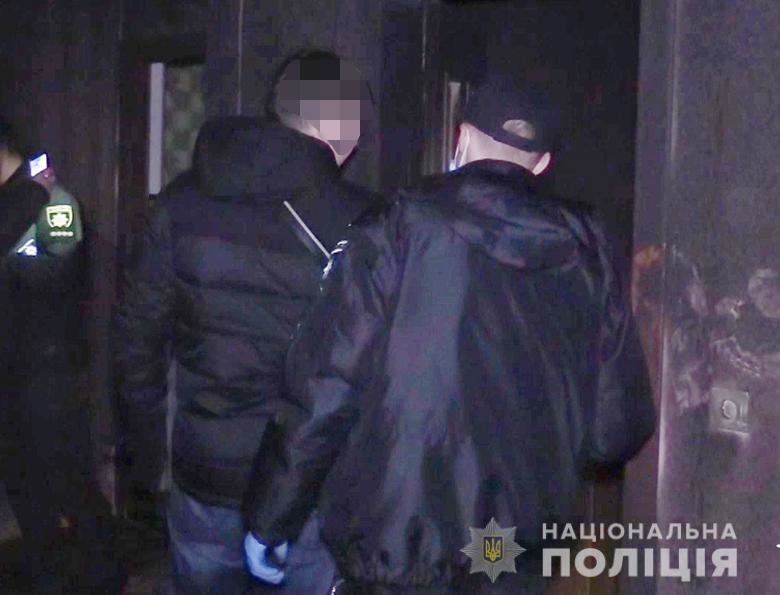В Киеве мужчина убил друга и поджег квартиру, чтобы скрыть следы, Фото полиции
