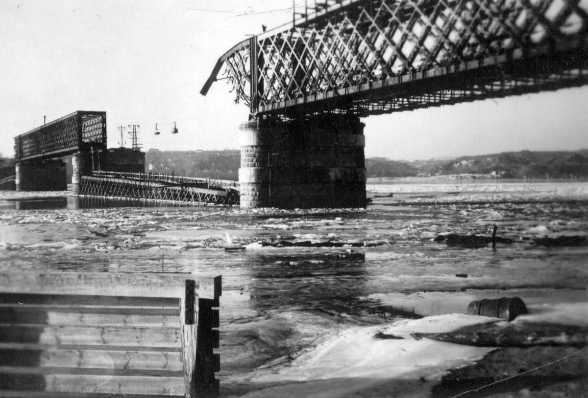 Первый железнодорожный мост в Киеве: история его строительства и разрушения, - ФОТО