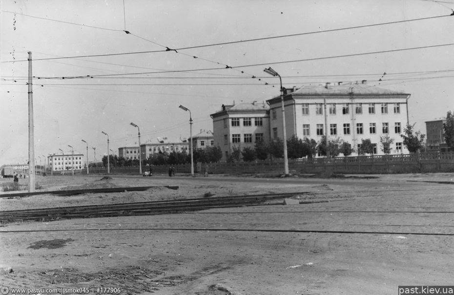 Воскресенский жилой массив в Киеве или слободка Дашкевича, - ФОТО Воскресенский жилой массив в Киеве или слободка Дашкевича, - ФОТО, Фото: Клуб Коренного Киевлянина