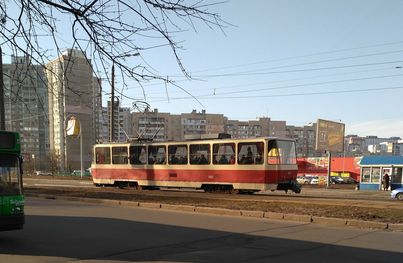 Харьковский массив: как строились и развивались микрорайоны Киева, - ФОТО, Фото: Dmytro Kukharenko