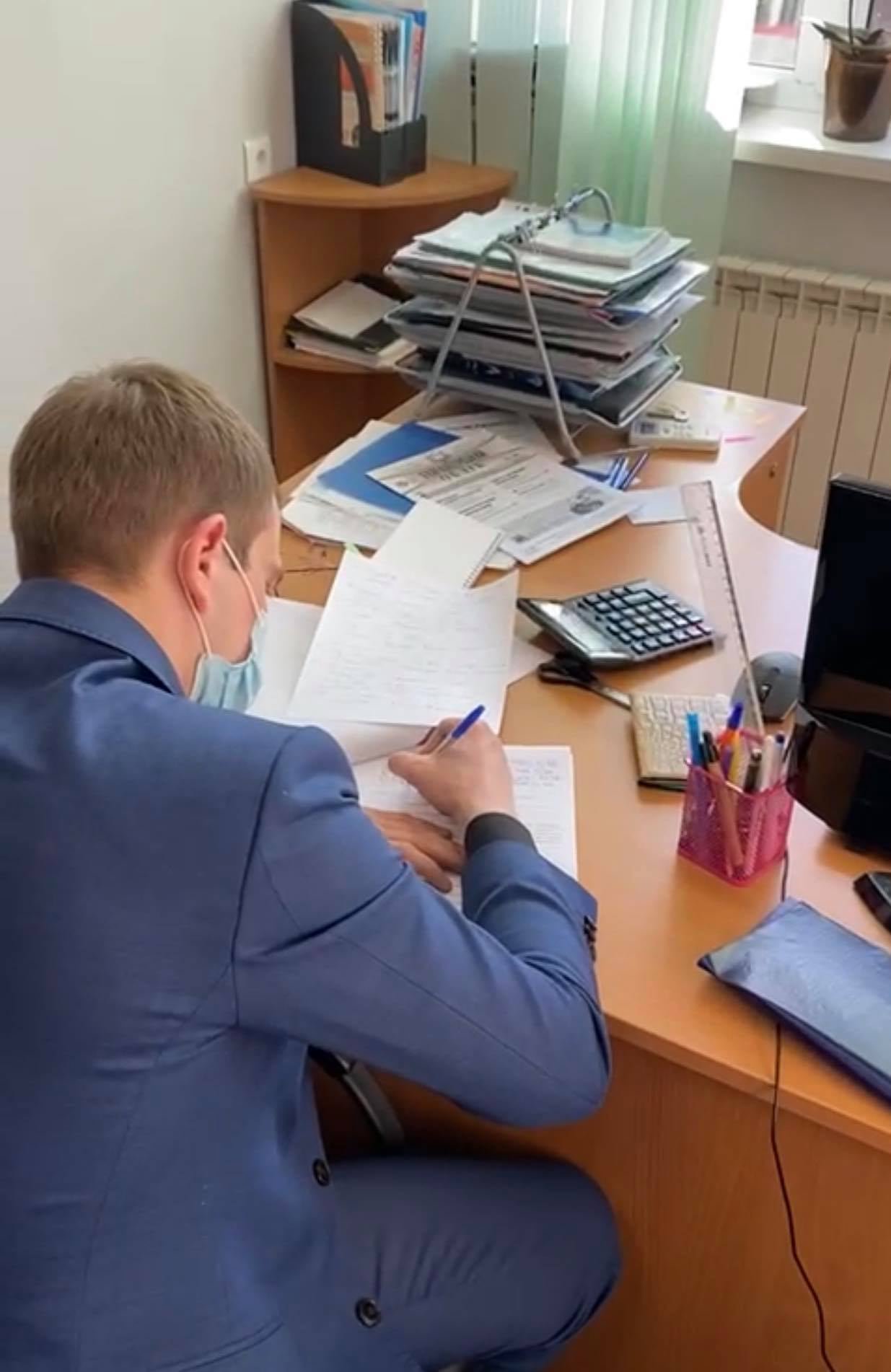 офис "Киевзеленстроя" обыскивают силовики., Фото прокуратуры