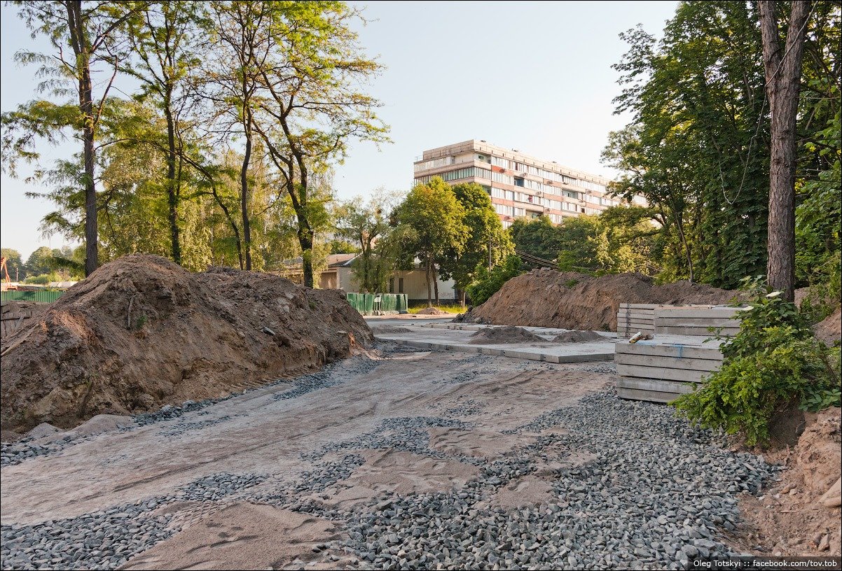 возле станции "Мостицкая" в Киеве началось строительство объездной дороги