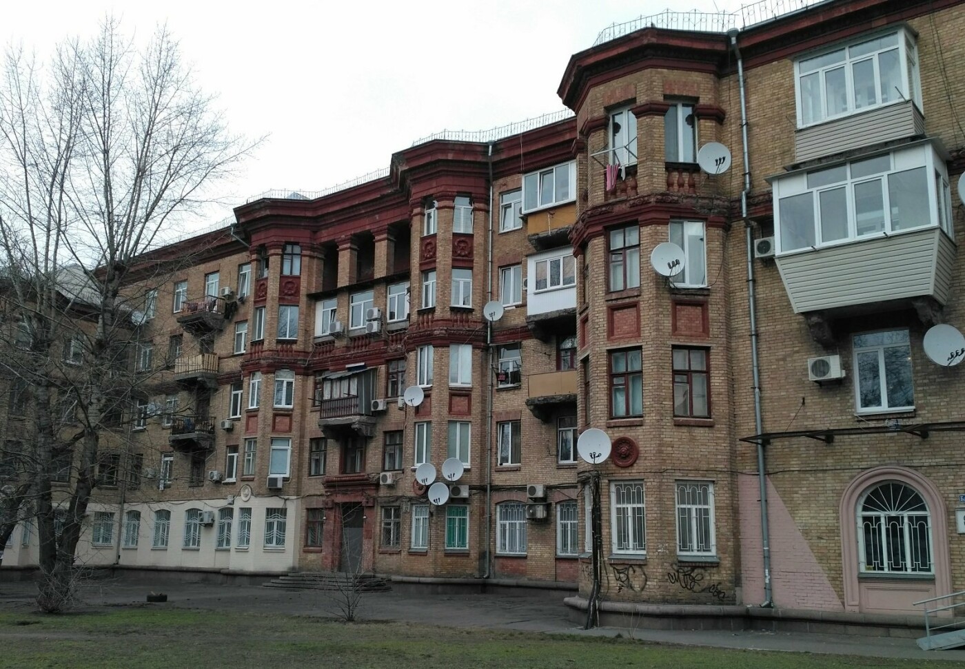 Гостиница ДШК, Бажова, 12, Фото: Jewel J