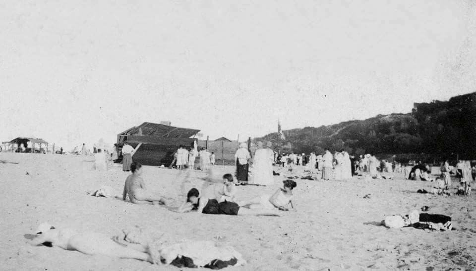 Отдыхающие на пляжах Киева XX века, Фото: Клуб коренного киевлянина