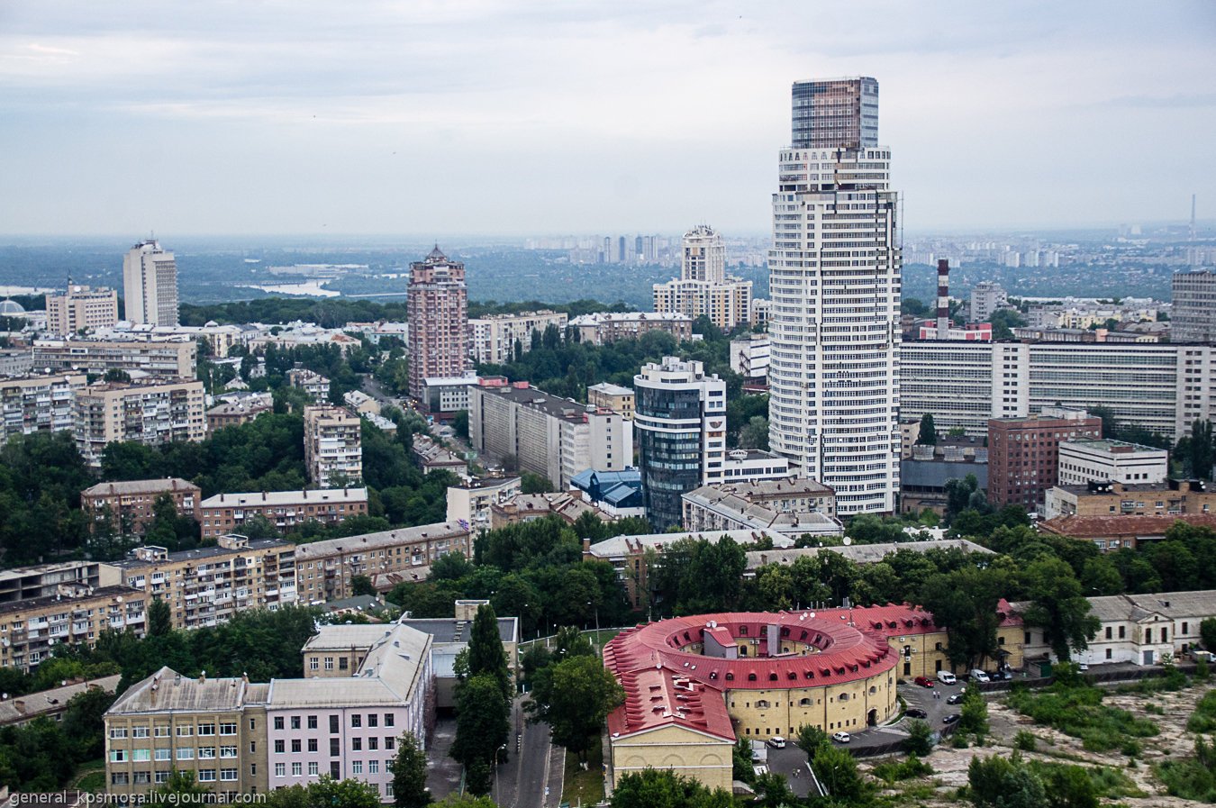 Кловский спуск, самое высокое здание Киева