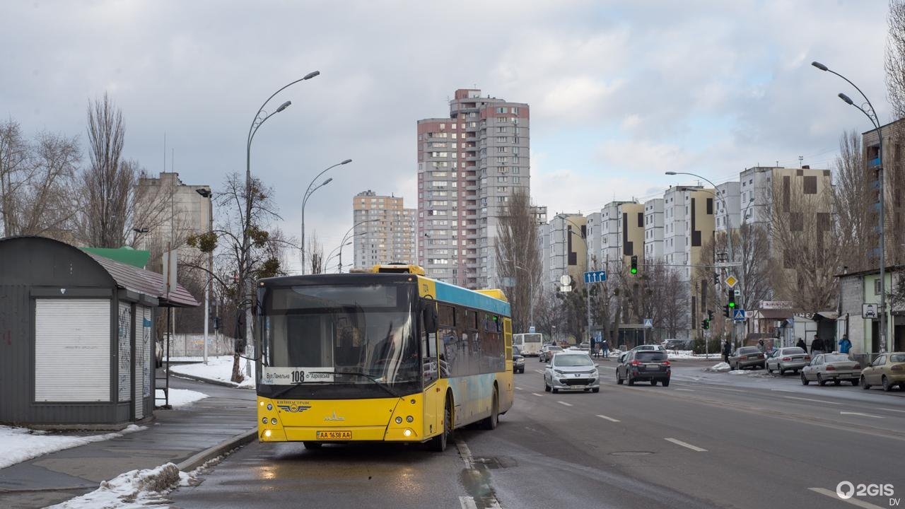 108 автобус в Киеве: от Харьковского массива до Никольской Слободки