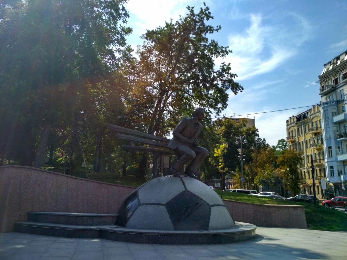 Памятник Валерию Лобановскому в Киеве: когда установили, как он выглядит и чем интересен, - ФОТО