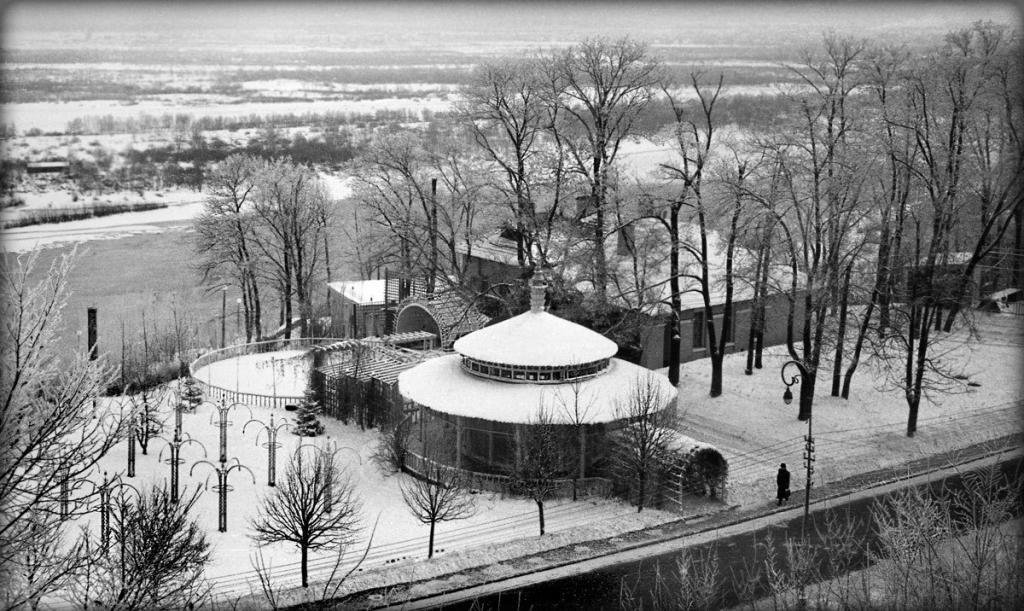 Ресторан «Кукушка» в Киеве: немецкая бомба и вечеринки стиляг, - ФОТО