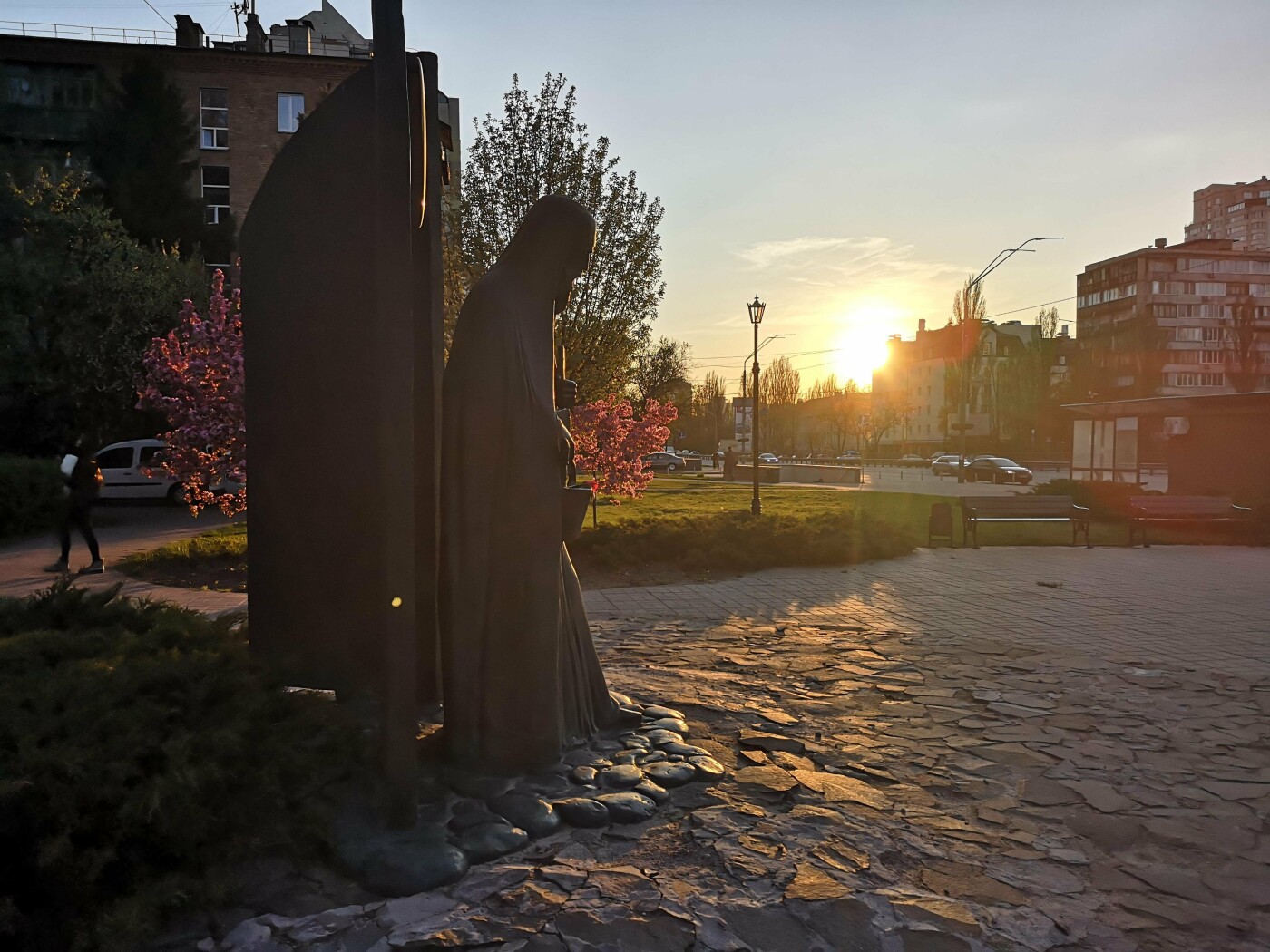 Памятник Николаю Святоше