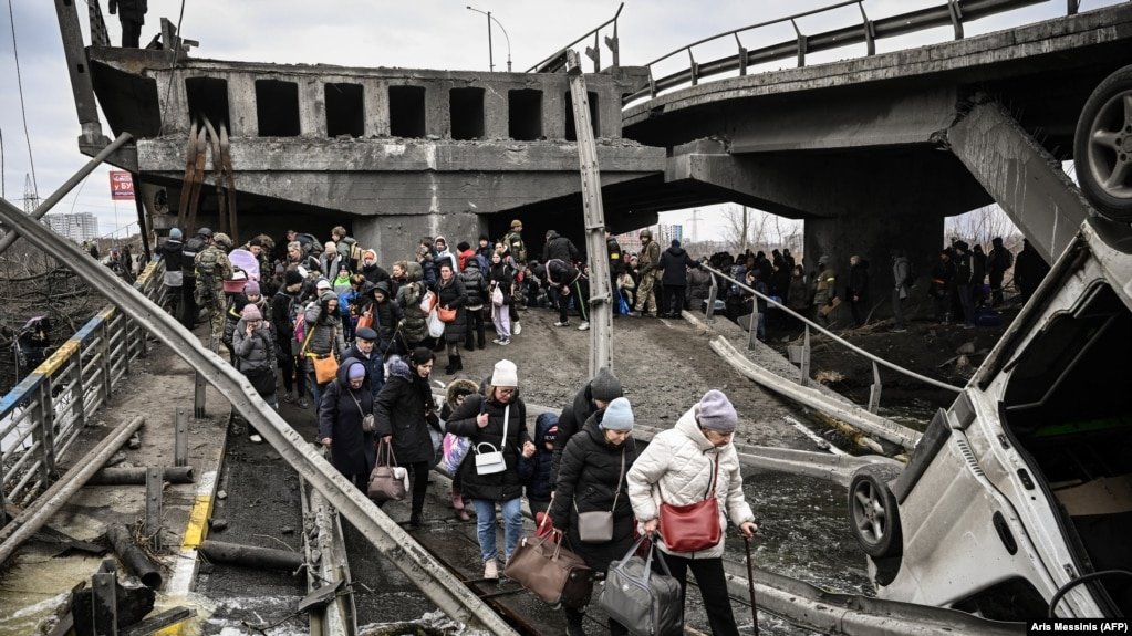 Російські агресори обстріляли цивільних, які намагались евакуюватись з Ірпеня