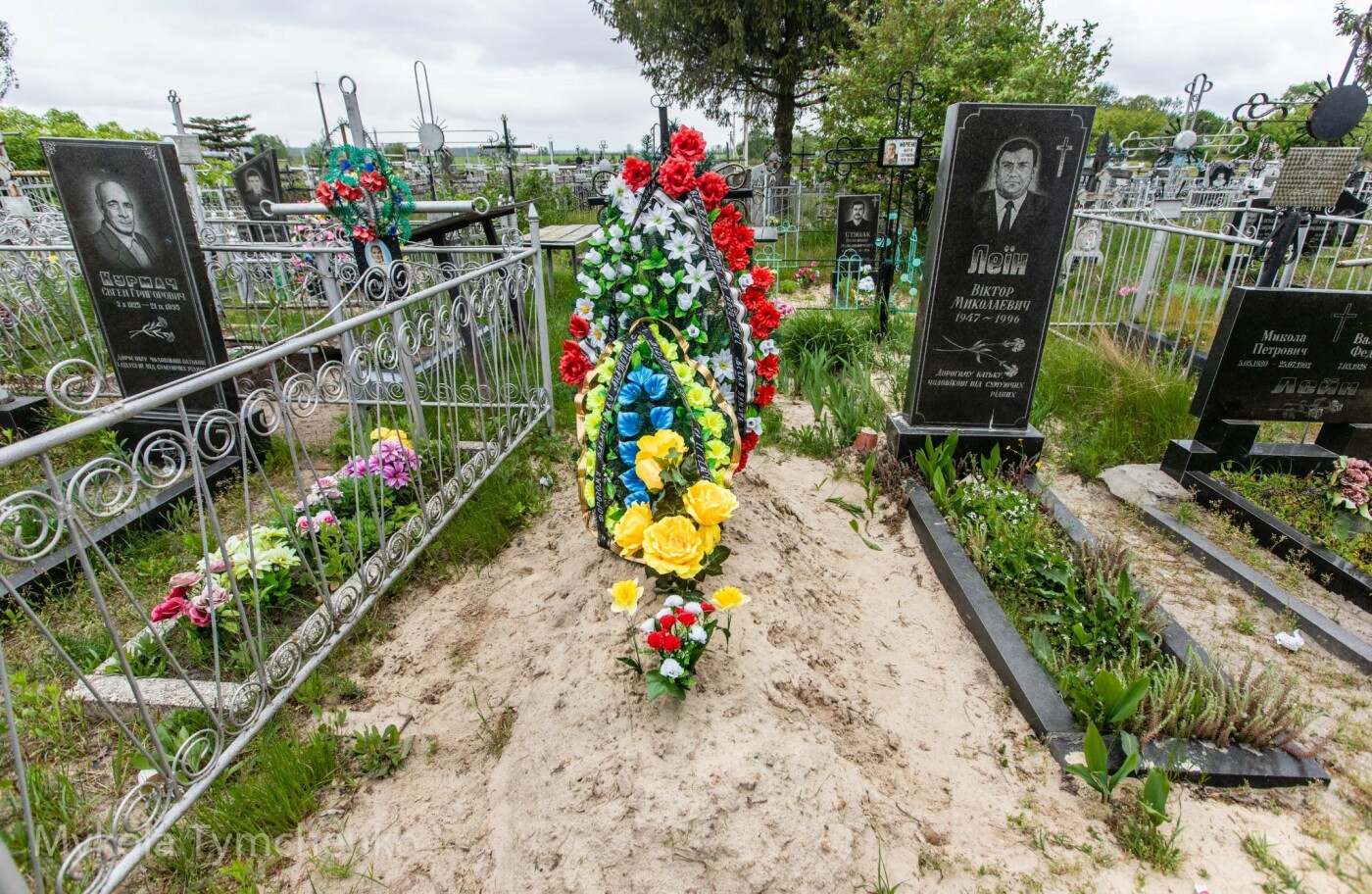 Сина закатували рашисти, а серце матері не витримало: одна з тисяч історій про жахіття війни на Київщині, - ФОТО