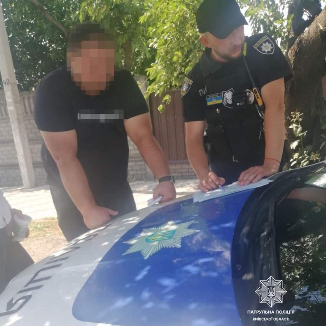 Патрульні у Борисполі затримали нетверезого водія, який "ганяв" по місту