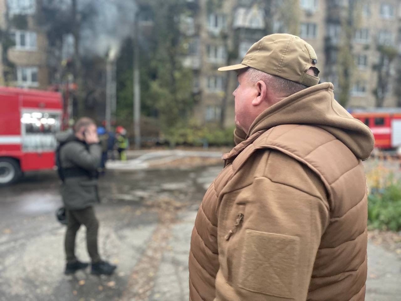 Начальник КМВА Попко на місці прильоту ракет у Києві
