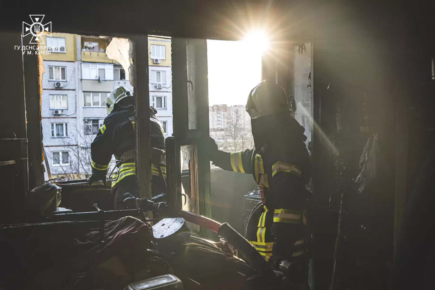 В столице произошел пожар в многоэтажке