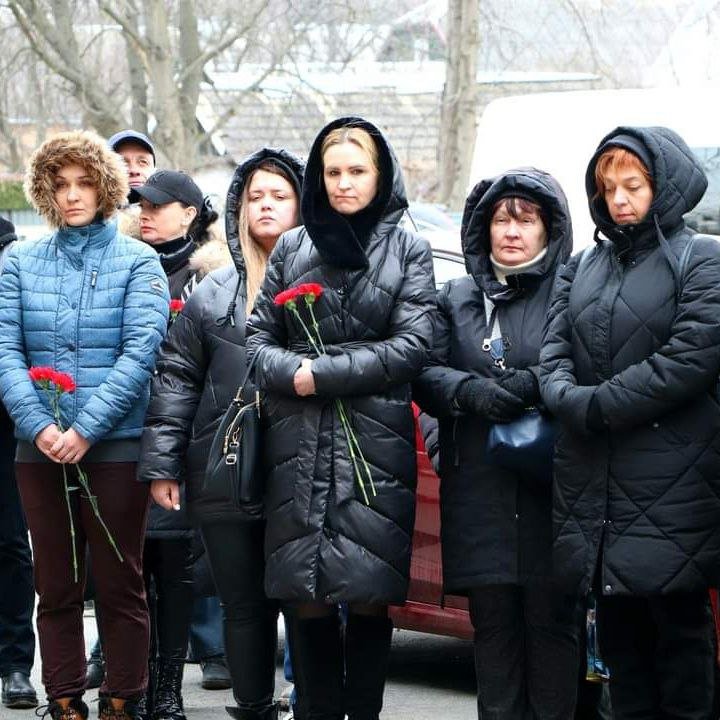 У Бучі вшанували жертв розстрілу на вулиці Яблунівській