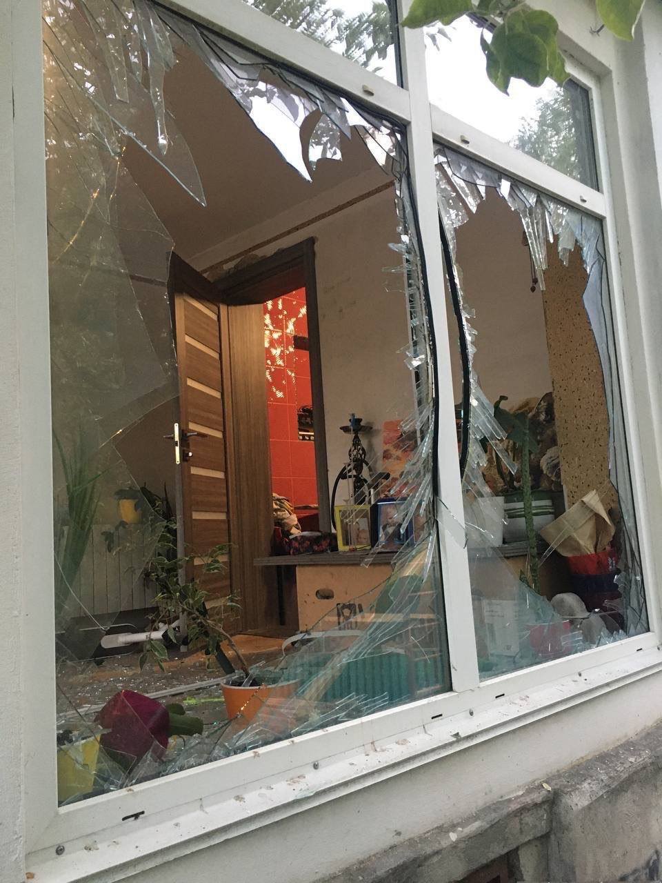 В результате ночной атаки на Киевщину пострадали дома, офисные помещения и объекты гражданской инфраструктуры