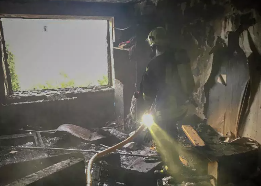 В Киеве горела квартира: детали