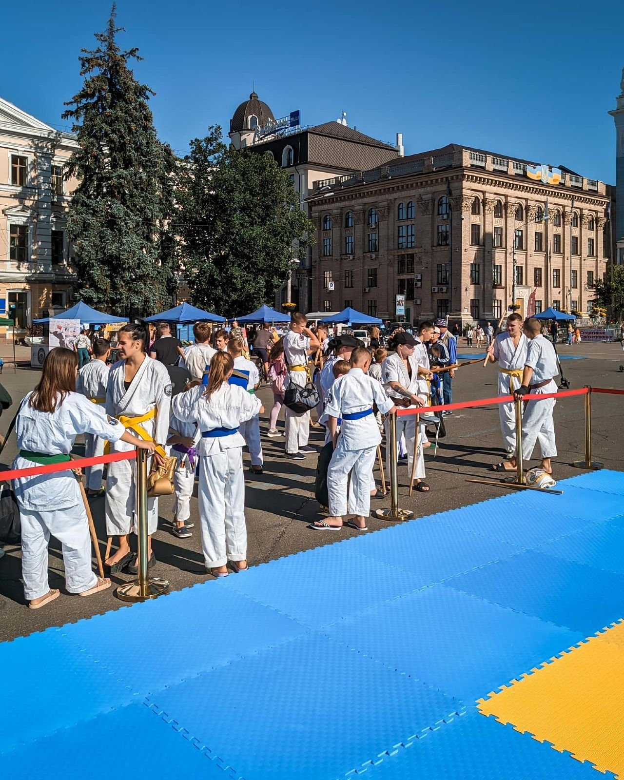 На Подолі провели для киян спортивне свято