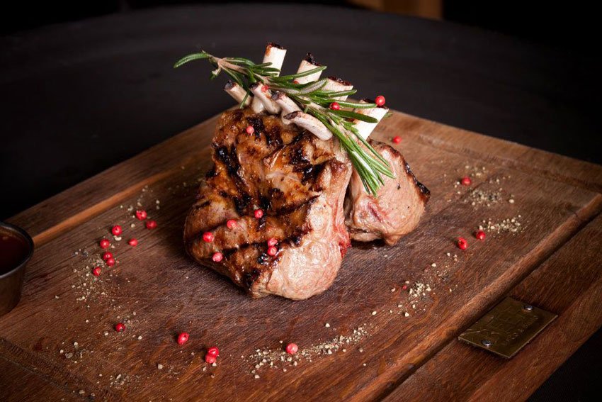 М'ясний ресторан «BEEF Meat&Wine»