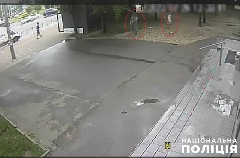 У столиці затримали ворожку, яка поцупила у жінки коштовності та гроші