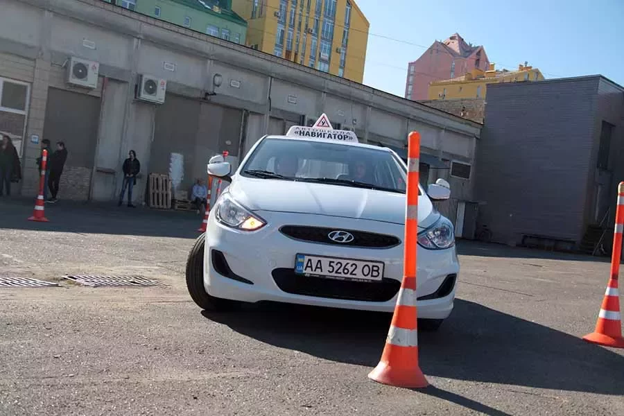 Автошкола «Навігатор» у Києві