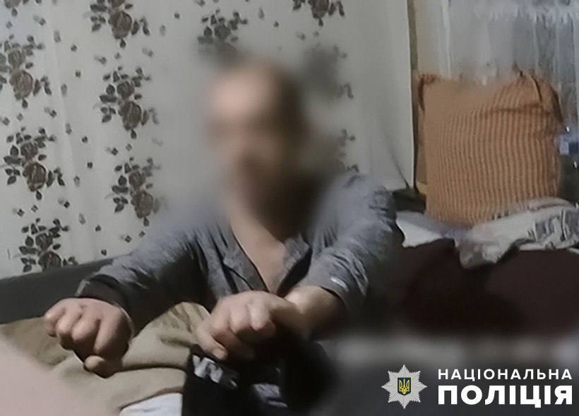 У Києві суд виніс вирок чоловіку, котрий до смерті побив співмешканця своєї знайомої