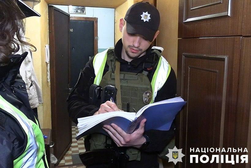 У Києві суд виніс вирок чоловіку, котрий до смерті побив співмешканця своєї знайомої