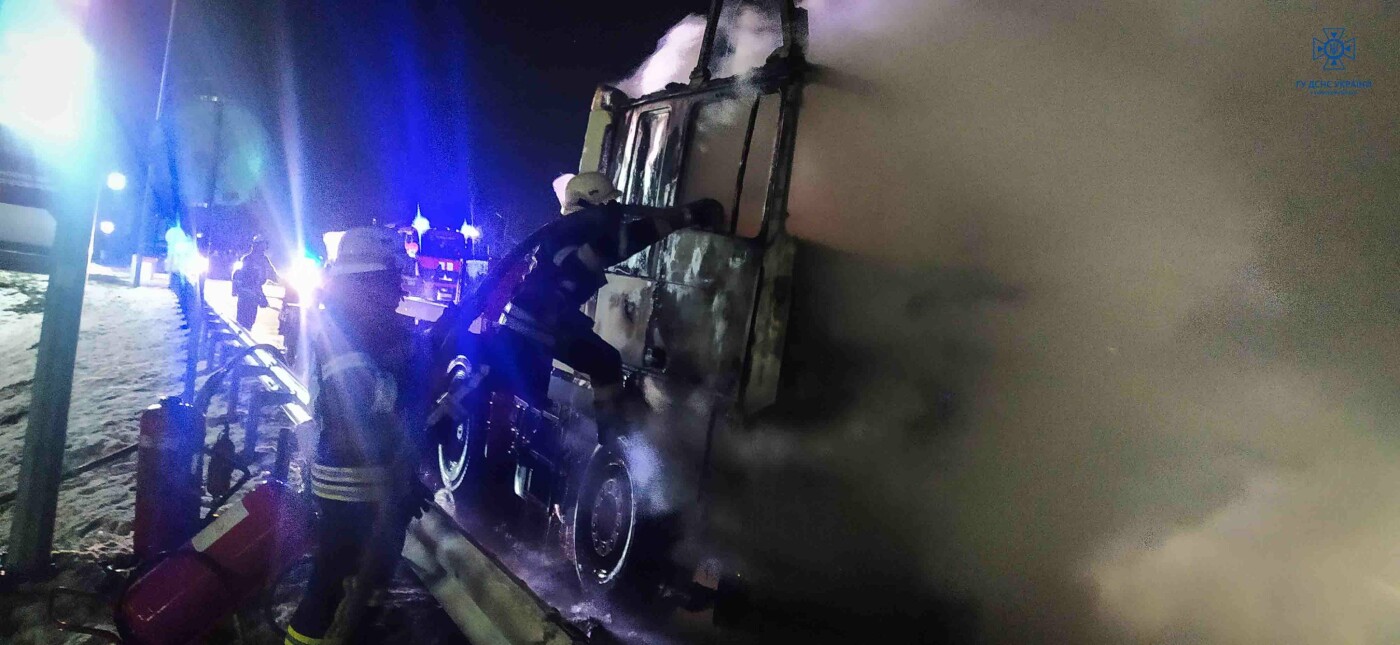 В Бориспільському районі палала вантажівка