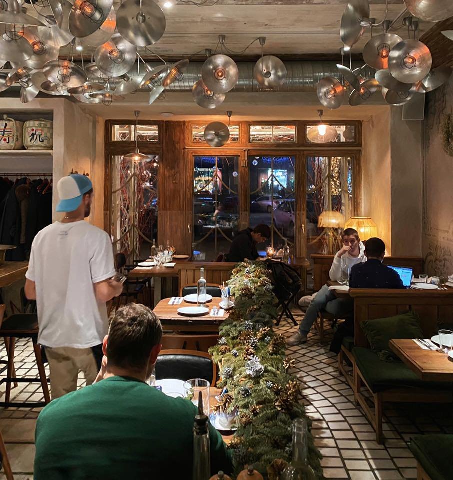 Заклад у Києві «Fish&Pussycat Sushi Bar»