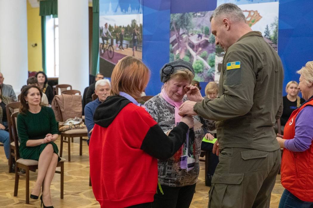 Ще 20 сімей переселенців отримали житло у столиці
