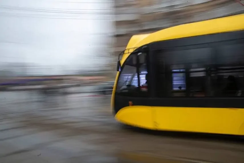 На лівому березі Києва курсуватимуть нові трамваї