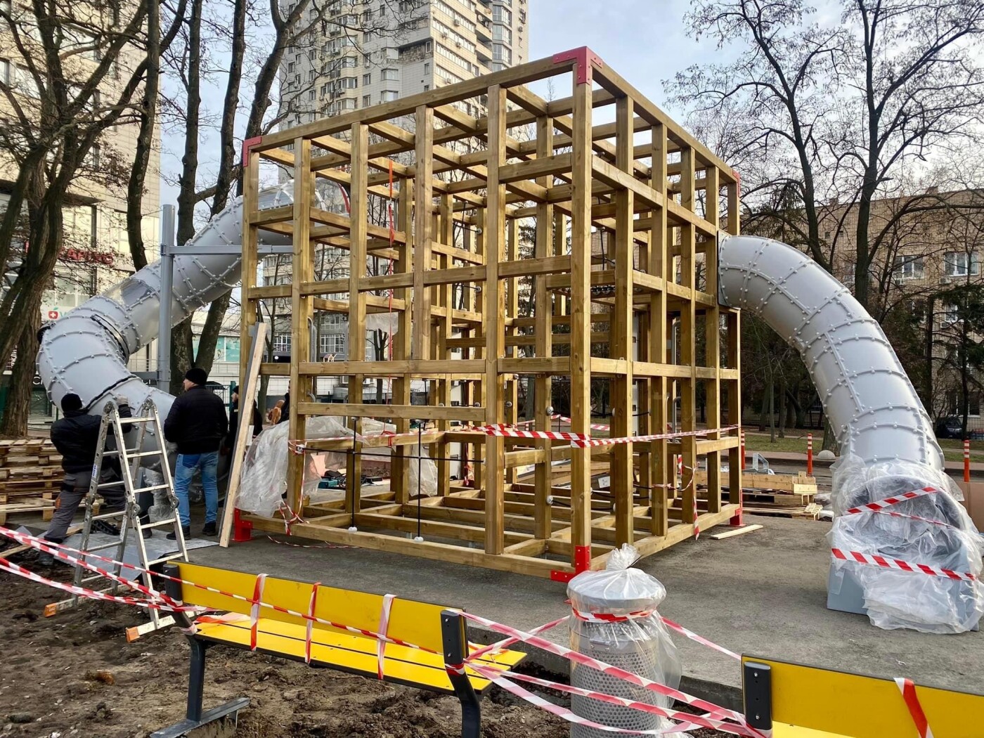У столиці зʼявиться дитячий майданчик, спроєктований фінами