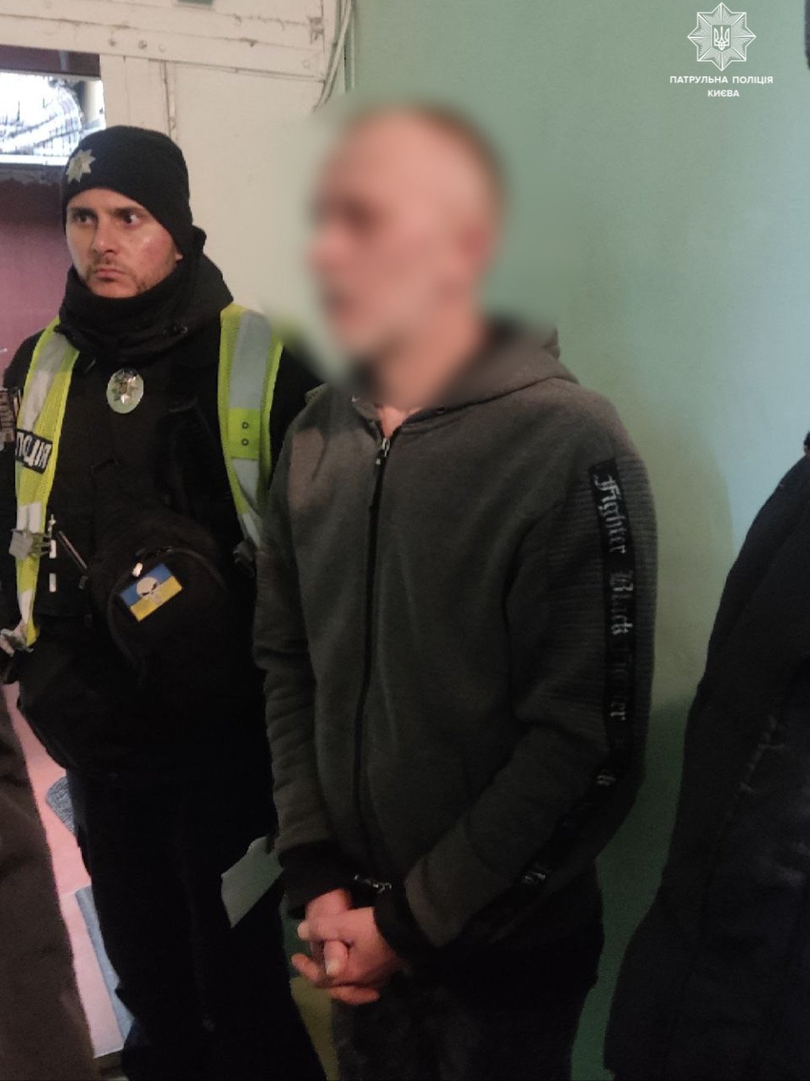 Затримали киянина, який ледь не вбив дружину