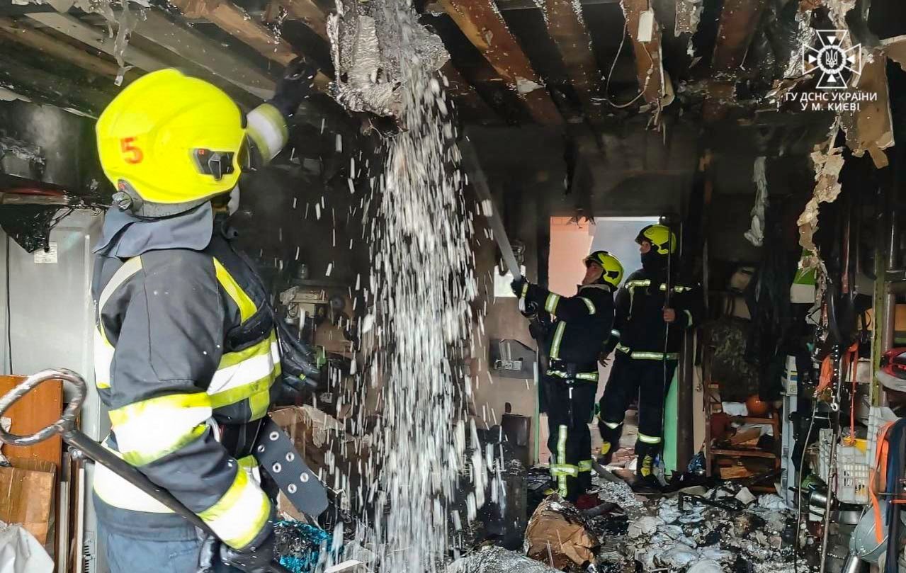 Пожежа в гаражі