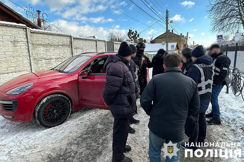 У Києві поліція перекрила міжнародний канал збуту наркотиків