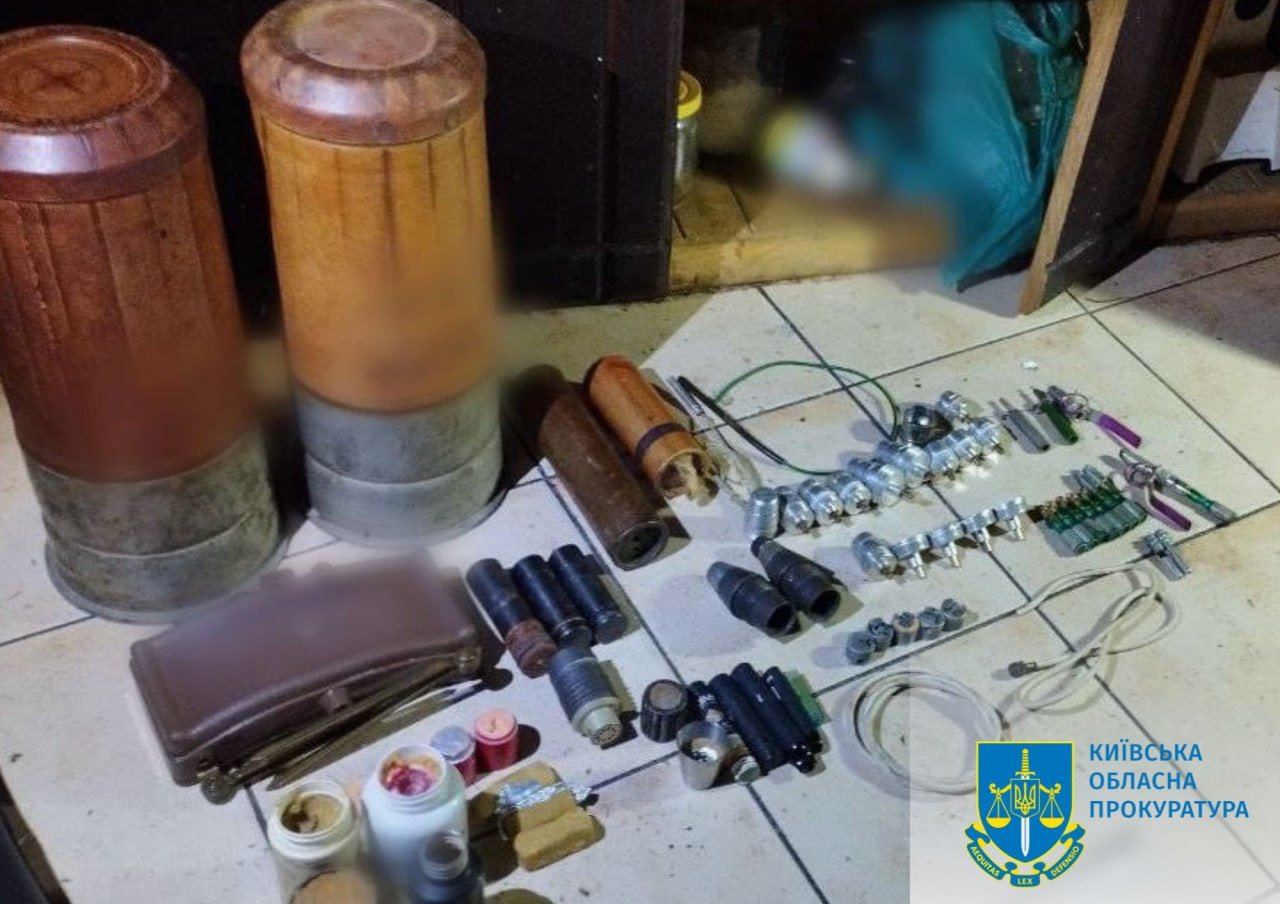 Під Києвом чоловік погрожував підірвати будинок разом із правоохоронцями